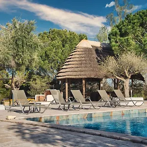 Hotel Mas De Calabrun, Saintes-Maries-de-la-Mer